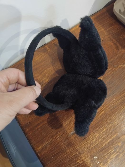 Nauszniki z motywem kuromi