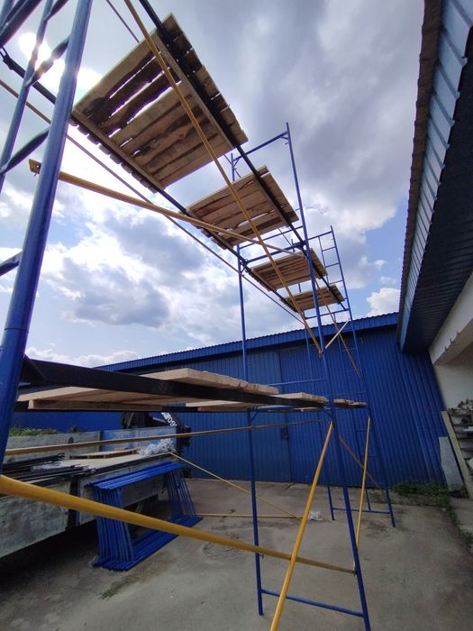 Оренда Риштування Будівельні Лєса Лишені