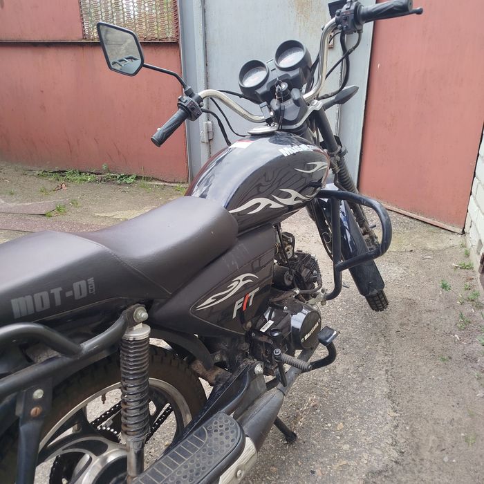 продам мустанг фит