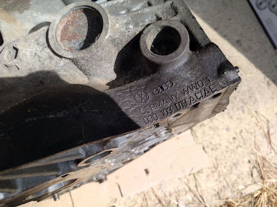 Блок циліндрів Golf 4 , Polo , Bora