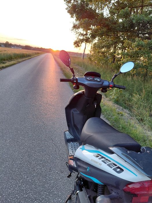 Skuter zip steed 50