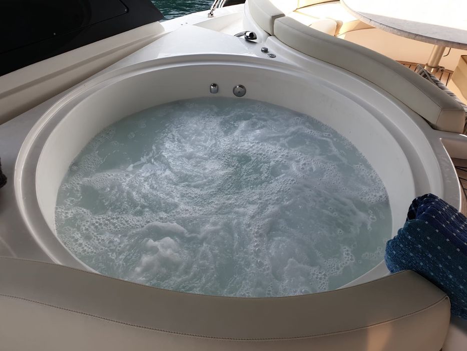 Astondoa Flibridge 66