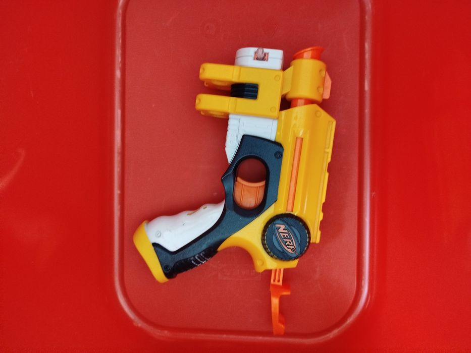 Conjunto de NERFs e acessórios