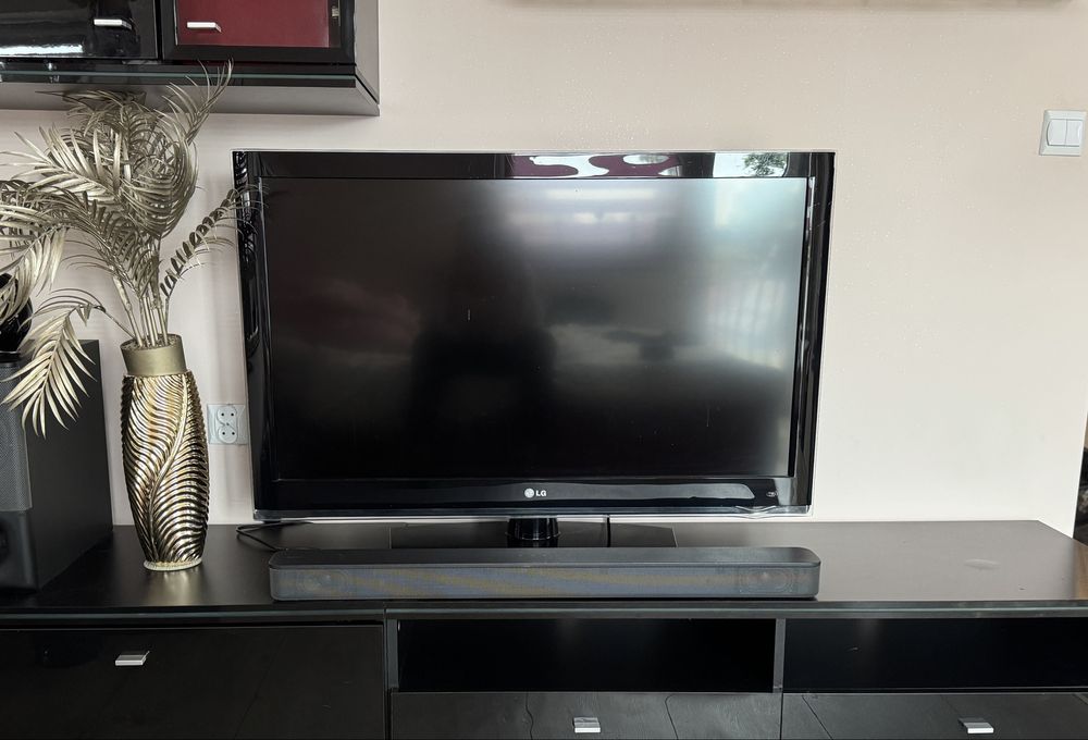 Telewizor LG 42 cale