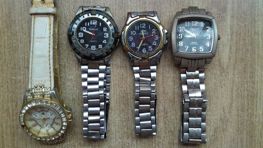 Часы. настенные маятниковые с боем.будильники. наручные.