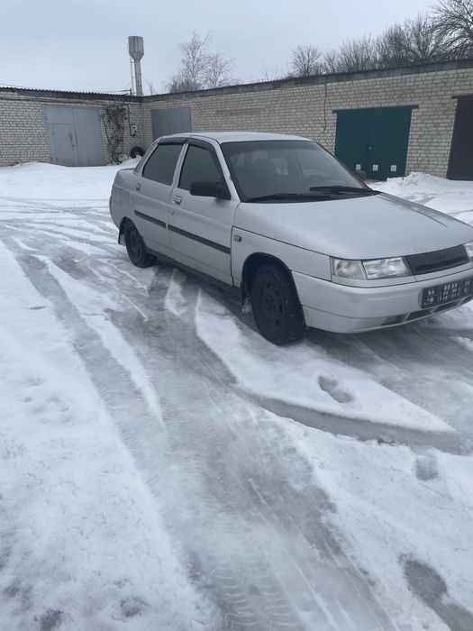 Продам ваз 2110.