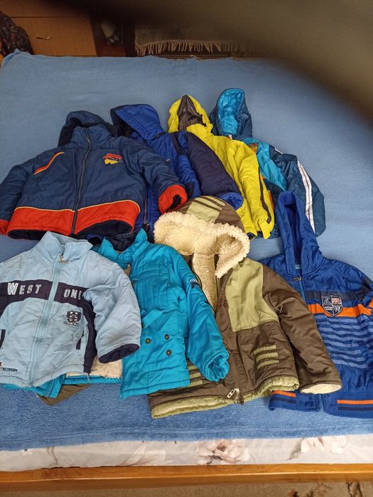Куртки дитячі вживані на зиму і осінь і весну
