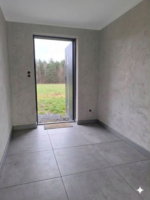 Gładkie Ściany i Sufity / Dokładnie i Czysto