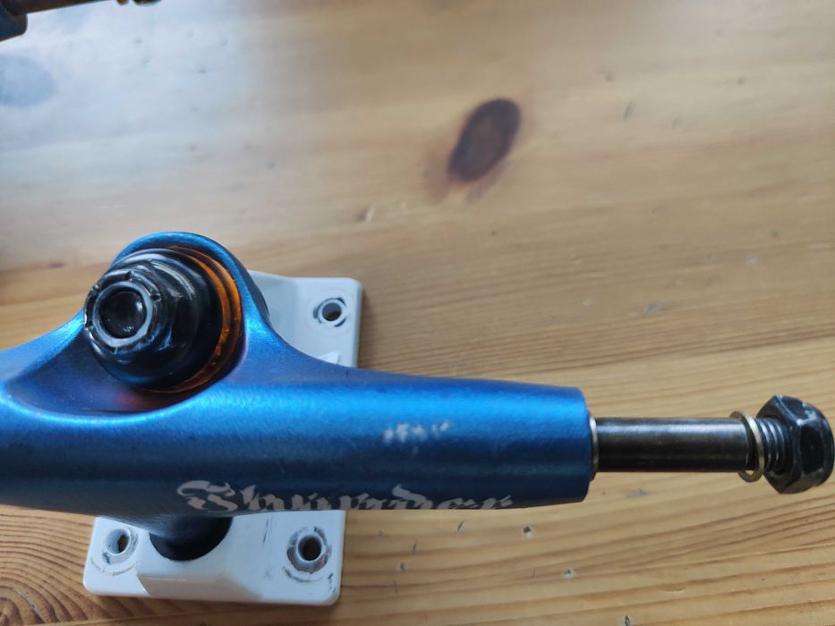 Trucki Thunder Aftershock 147 deskorolka skate