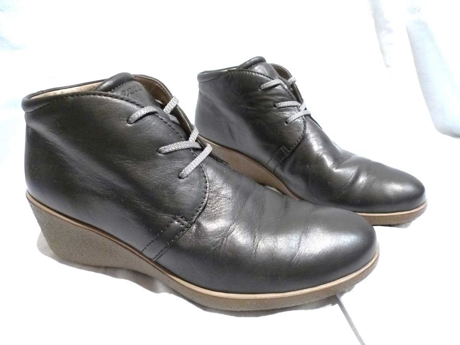 ECCO r.39/25cm Botki skórzane na koturnie