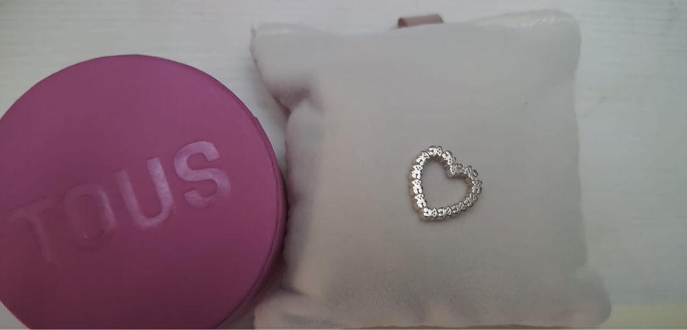 Tous oryginalna zawieszka serce stan idealny