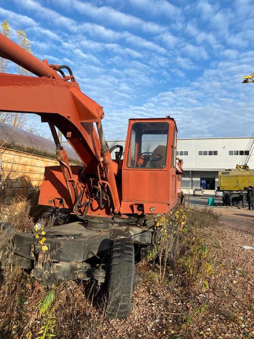 Екскаватор ЕО 3322