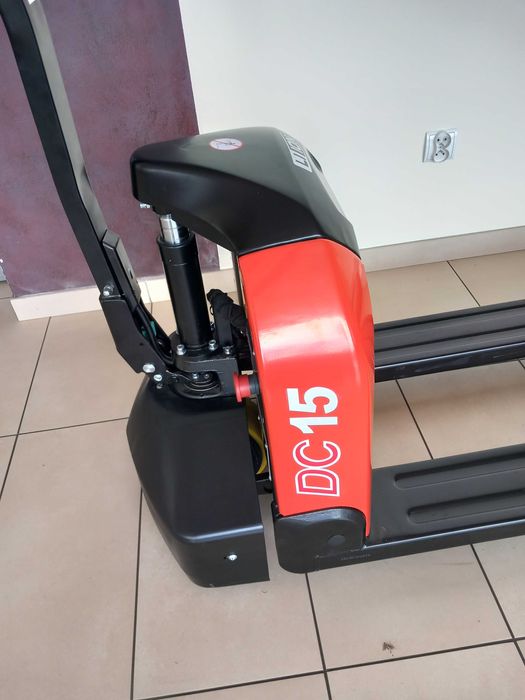 Wózek Paletowy Elektryczny CBD15J-Li-3 HELI 2025-05