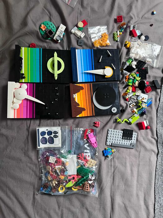 LEGO Lot w/ Manuals, VIP Sets, Sorted Parts & City Builds
