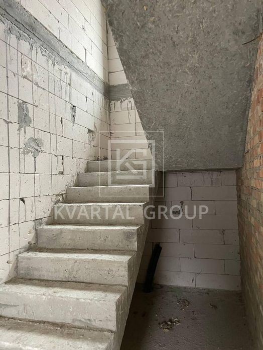 Будинок в Дмитрівці! 5.7 соток! Є РОЗТЕРМІНУВАННЯ!