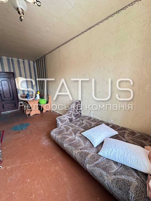 код 16267 Кімнатна в гуртожитку, цегляний будинок