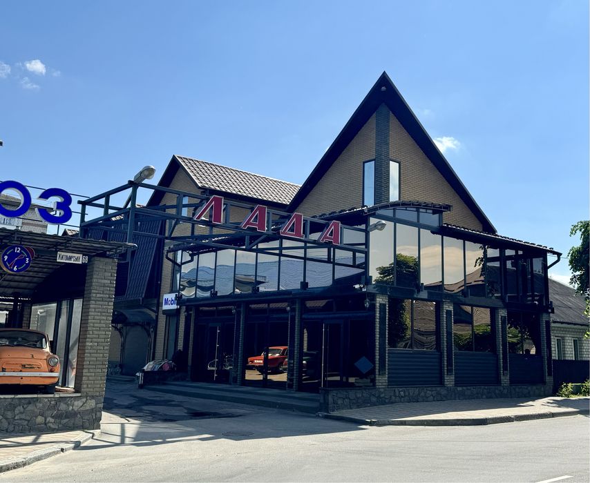 Оренда  Комерційна нерухомість 1-2поверх окремо