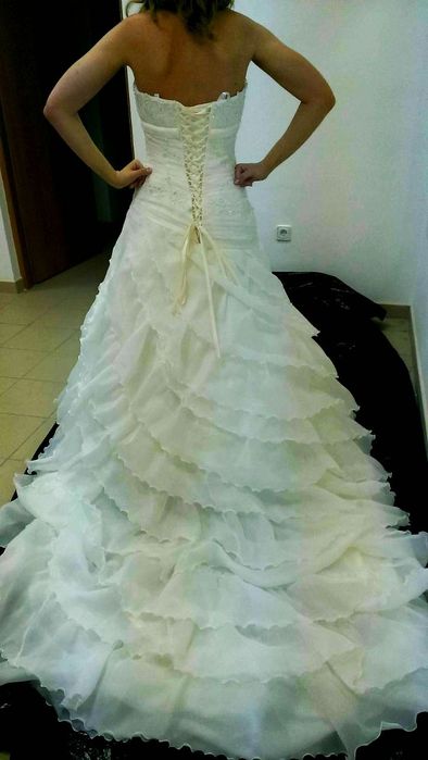 Весільна сукня Elianna Moore