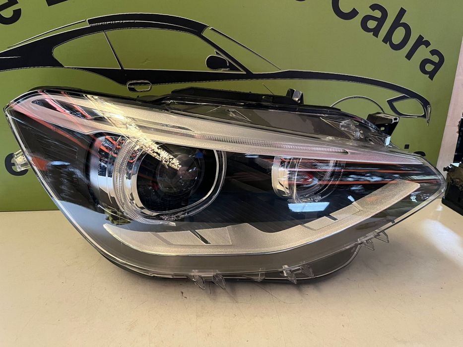Bmw 1 F20 - Farol LED Bi-Xenon (novo/Hella) - FF860