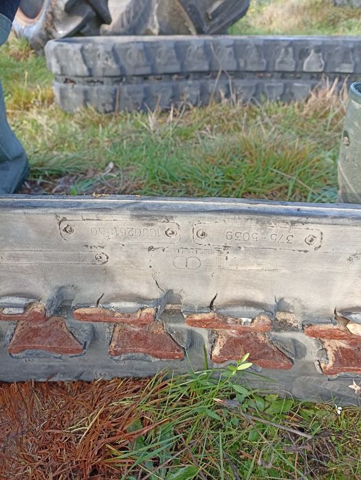Gąsienice gumowe 375 - 5039 para 375x5039 zachodnie oryginalne