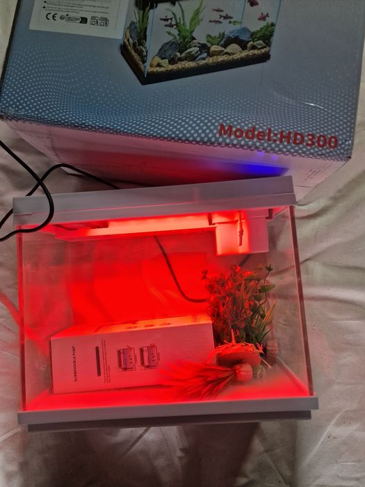 aquário de vidro HD Vehipa.