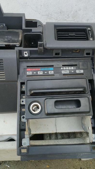 Tablier Nissan Sunny n13