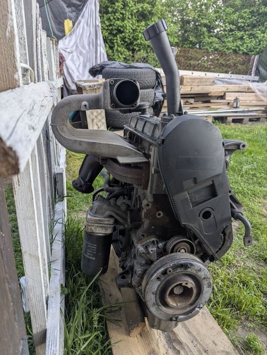 Двигун VW Transporter T4 2.4 AAB