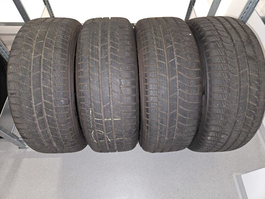 99% nowe opony zimowe TOYO Snowprox S954 SUV 235/50 19