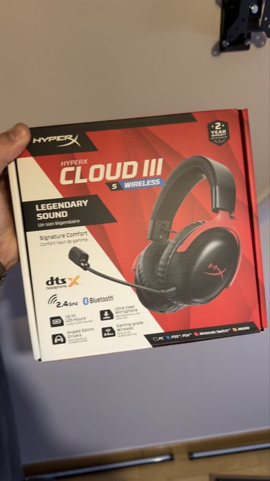 HyperX Cloud III Wireless — 90€