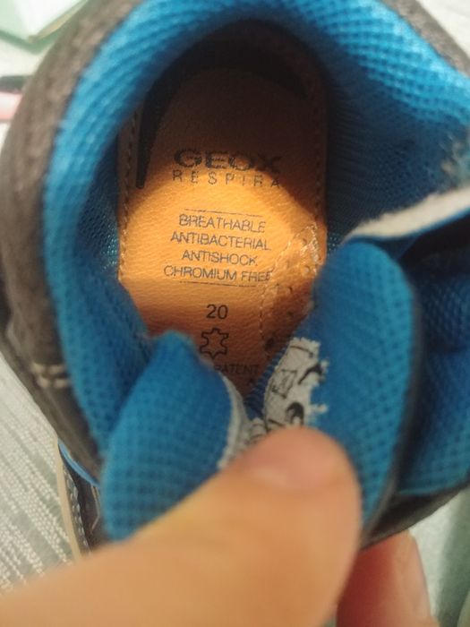 GEOX respira świecące buty r 20