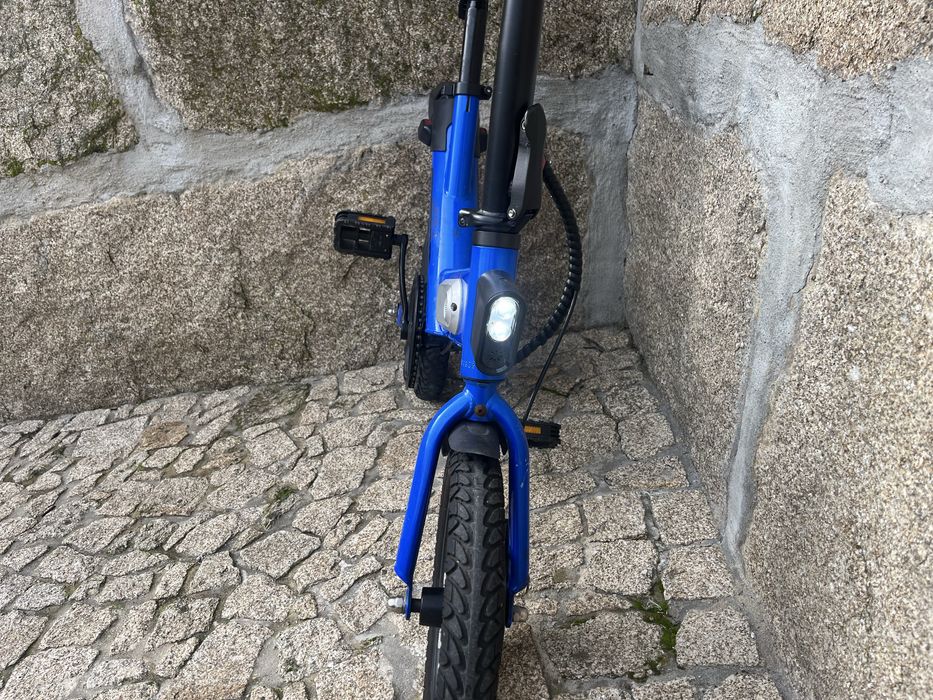 Bicicleta eléctrica dobracel