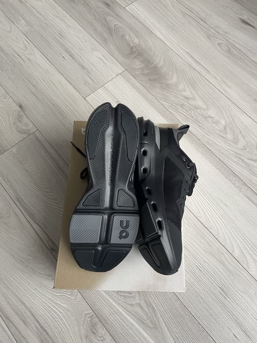 Кроссовки On Running Cloudzone