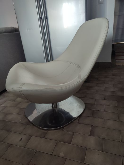 TIRUP Poltrona giratória