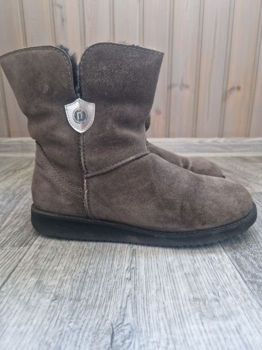 Замшеві зимові чобітки на хутрі, розмір 38