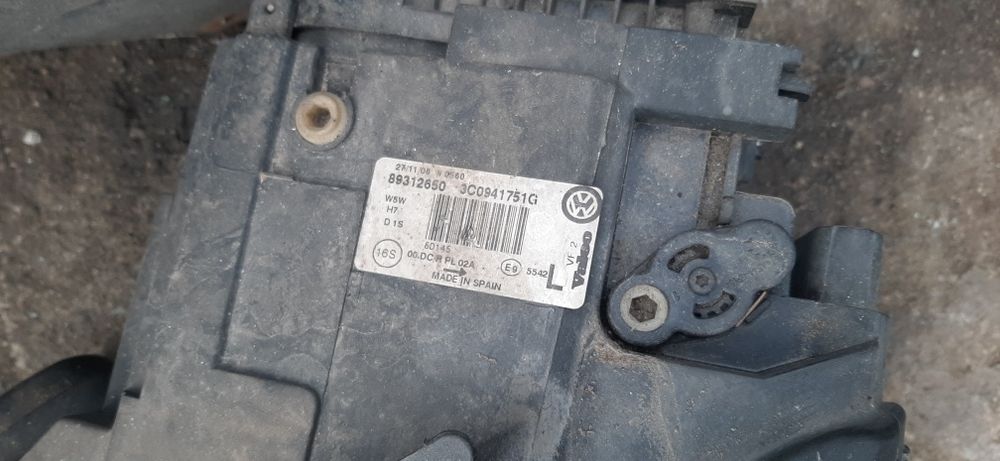 Lampa lewa prawa komplet bixenon passat b6