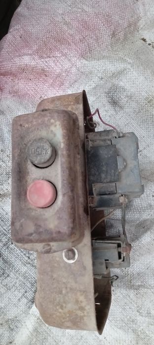 Компресор холодильника,електродвигун.