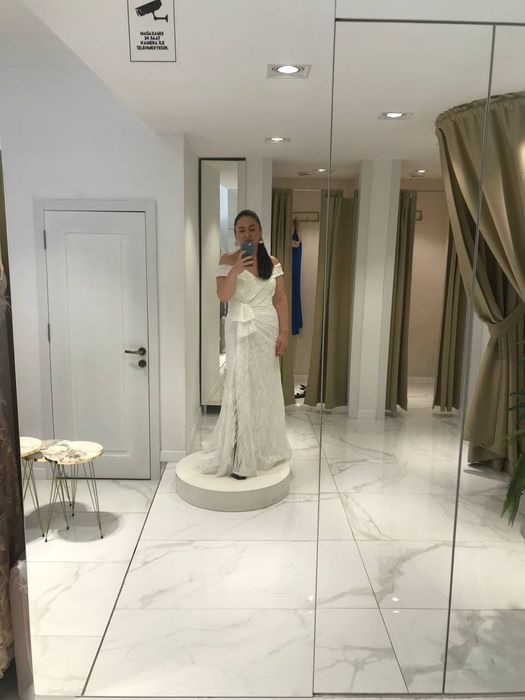 Весільна сукня в-во Туреччина 50 розмір