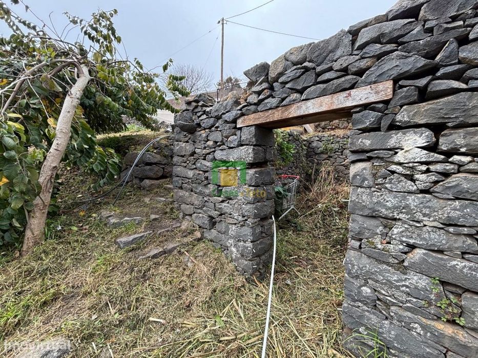 Moradia em Reconstrução