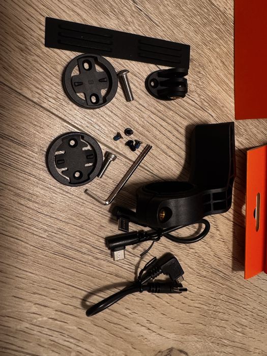 Lampka rowerowa Ravemen FR1000