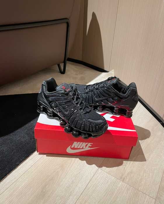 Nike Shox TL Czarny R.44