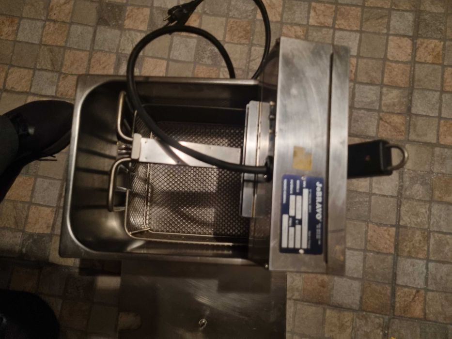 Fritadeira eletrica vende se