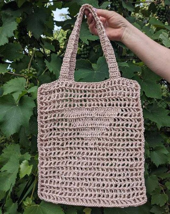 Стильна літня сумка-шопер з рафії