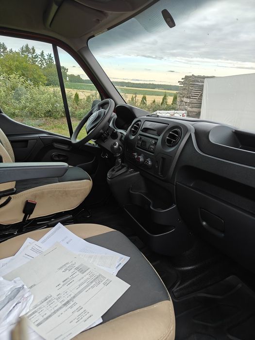 Renault Master 9 osobowy L3H2. Zabudowa Vip. 2x klima + grzanie.
