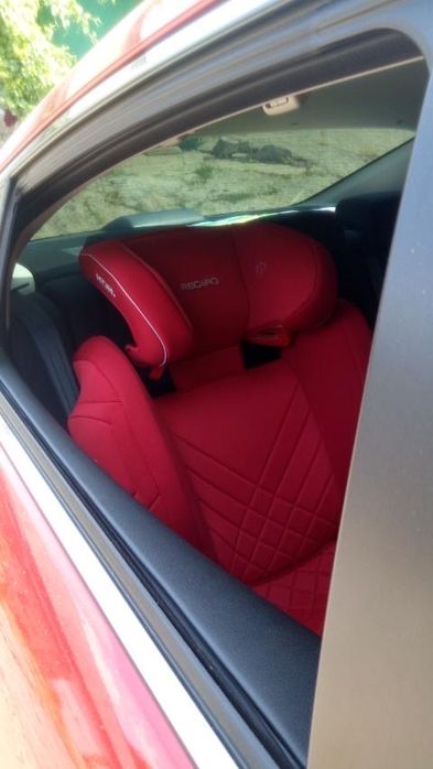 Автокрісло RECARO, isofix