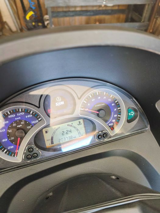 Scooter 125 GTS EVO usada em muito bom estado