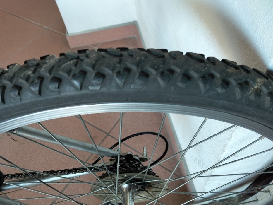 Bicicleta tenho em bons condições