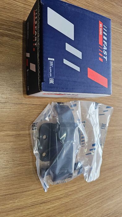 Bloqueador da porta de ambos os lados, traseira