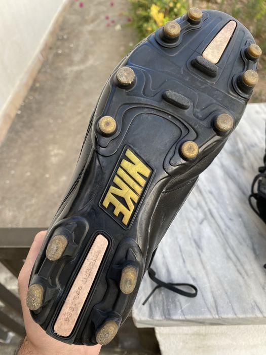Chuteiras Nike Tiempo // 37.5