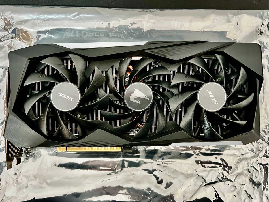 Placa gráfica RTX 3070 Aorus Master 8GB com garantia