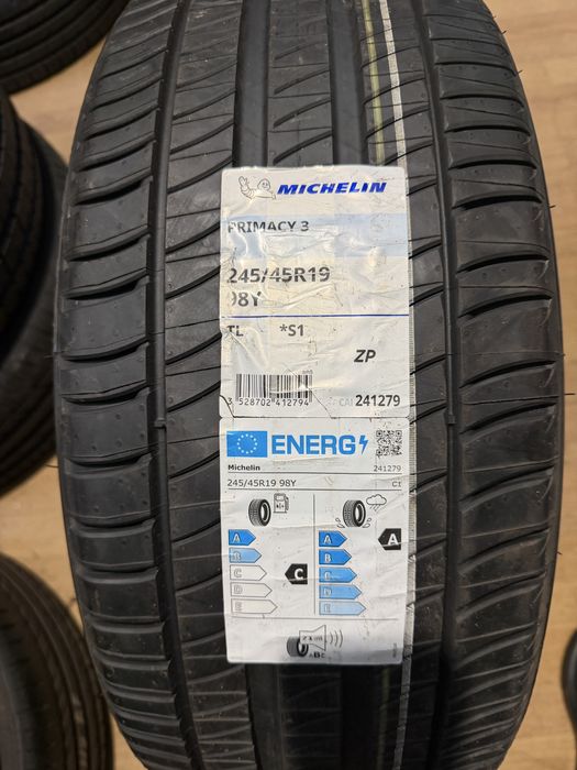 245/45 r 19 Michelin run flat 1шт.